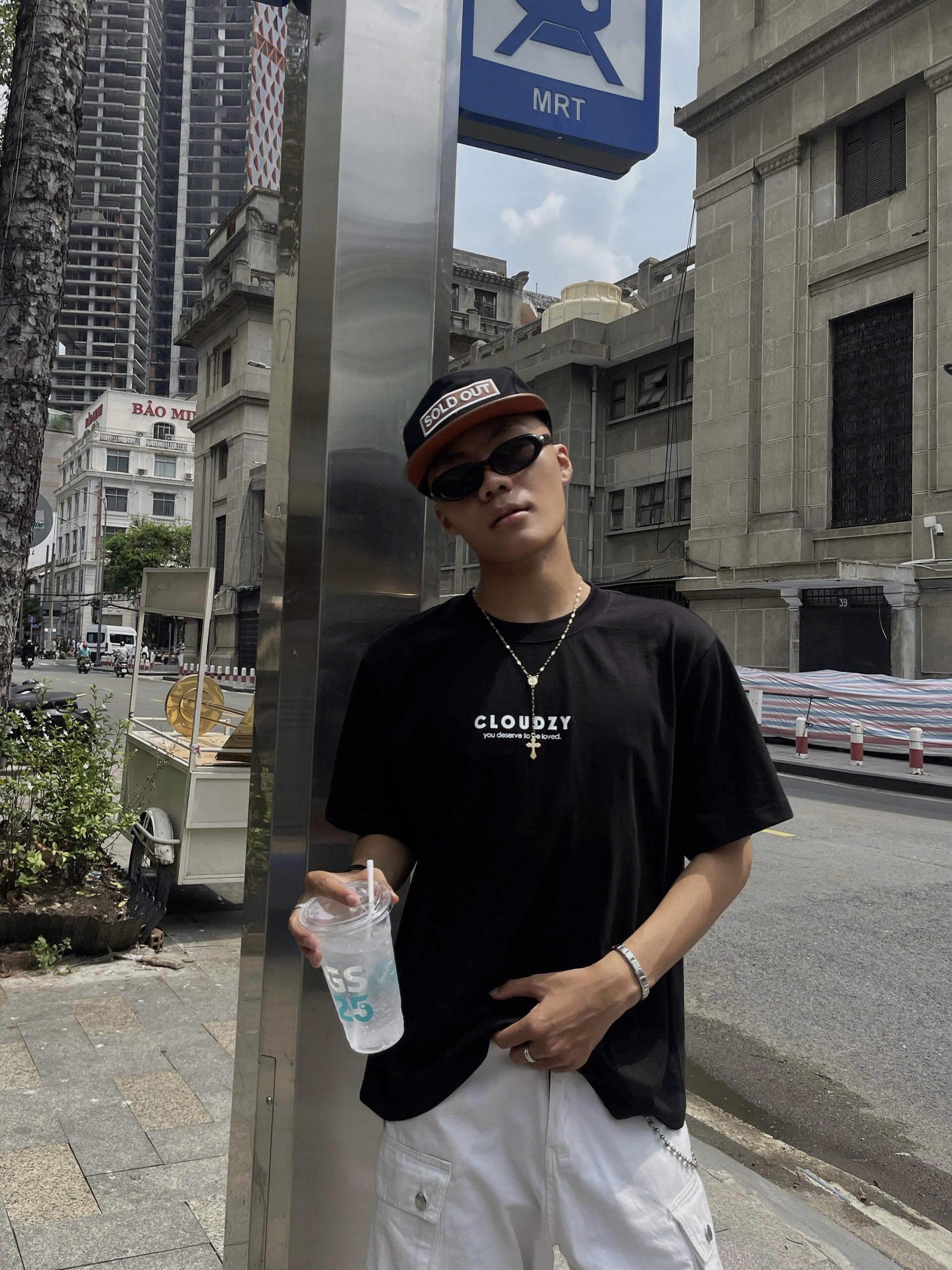 Áo thun nữ nam unisex tay lỡ phông local brand form rộng teen cổ tròn oversize CLOUDZY BE LOVED