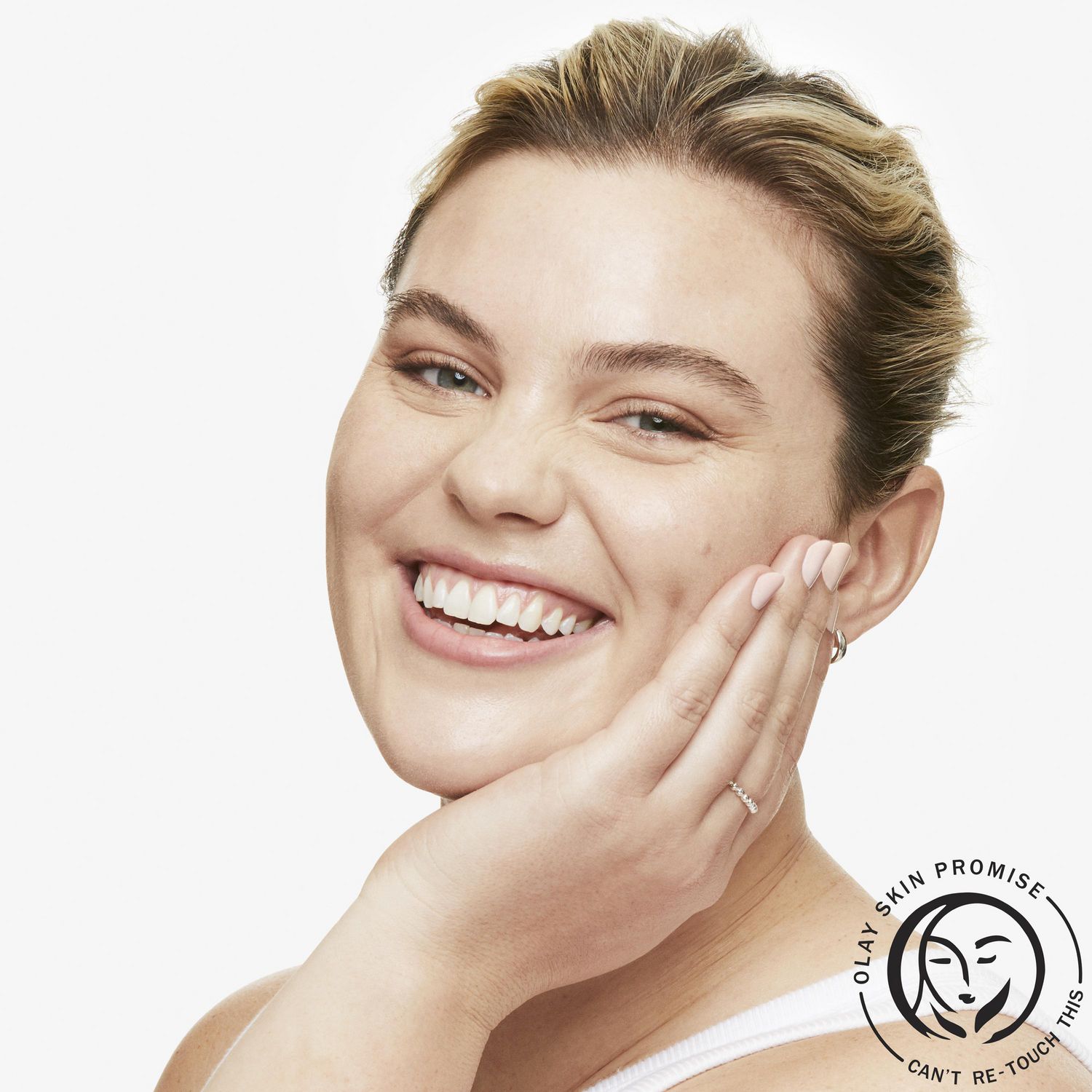 SỮA RỬA MẶT TẠO BỌT KHÔNG MÙI VỚI NƯỚC BẠCH DƯƠNG OLAY GENTLE FOAMING FACIAL CLEANSER WITH BIRCH WATER 473ML