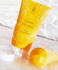 SỮA RỬA MẶT DẠNG GEL LÀM SẠCH SÂU VÀ CÂN BẰNG DA BYBI CRYSTAL CLEAR FACIAL CLEANSING GEL BALANCE 150ML