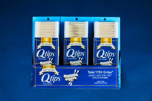 SET TĂM BÔNG Q-TIPS COTTON SWABS  1750 TĂM  ( 2 HỘP 625 TĂM + 1 HỘP 500 TĂM)