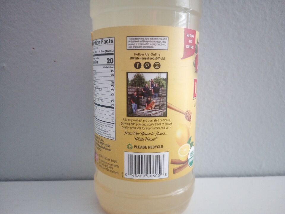 NƯỚC UỐNG THẢI ĐỘC, THANH LỌC CƠ THỂ VỚI GIẤM TÁO . CHANH, QUẾ VÀ MẬT ONG HỮU CƠ VÀ KHÔNG BIẾN ĐỔI GEN WHITE HOUSE DETOX ORGANIC APPLE CIDER VINEGAR CHAI 473ML