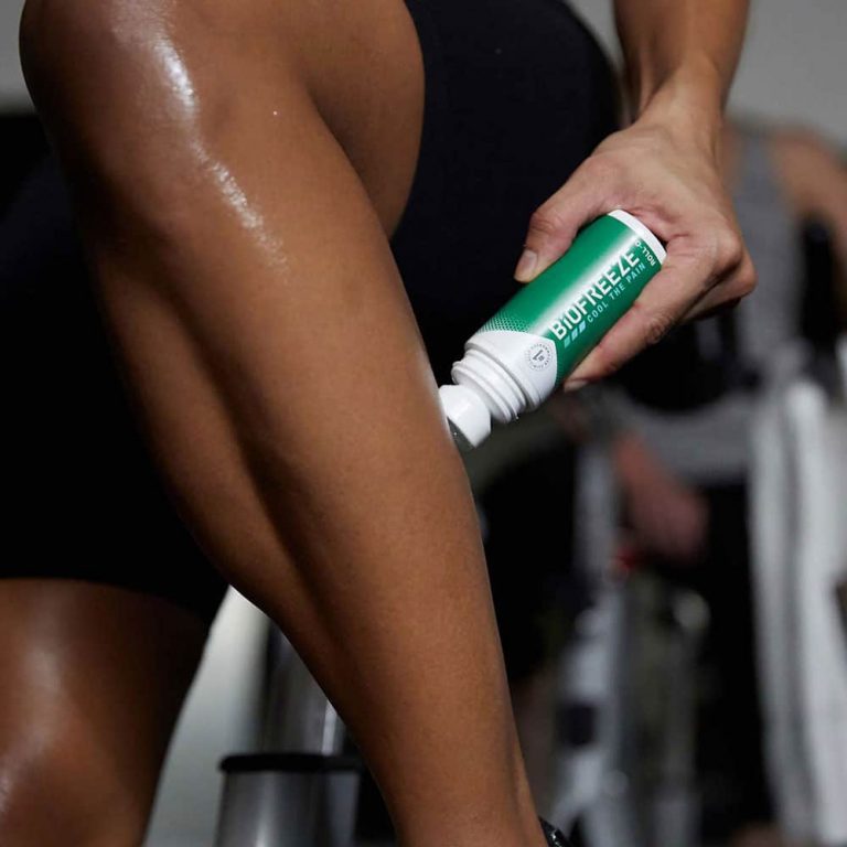 Set dầu lạnh xoa bóp giảm đau nhanh Biofreeze Roll On 89ml x2