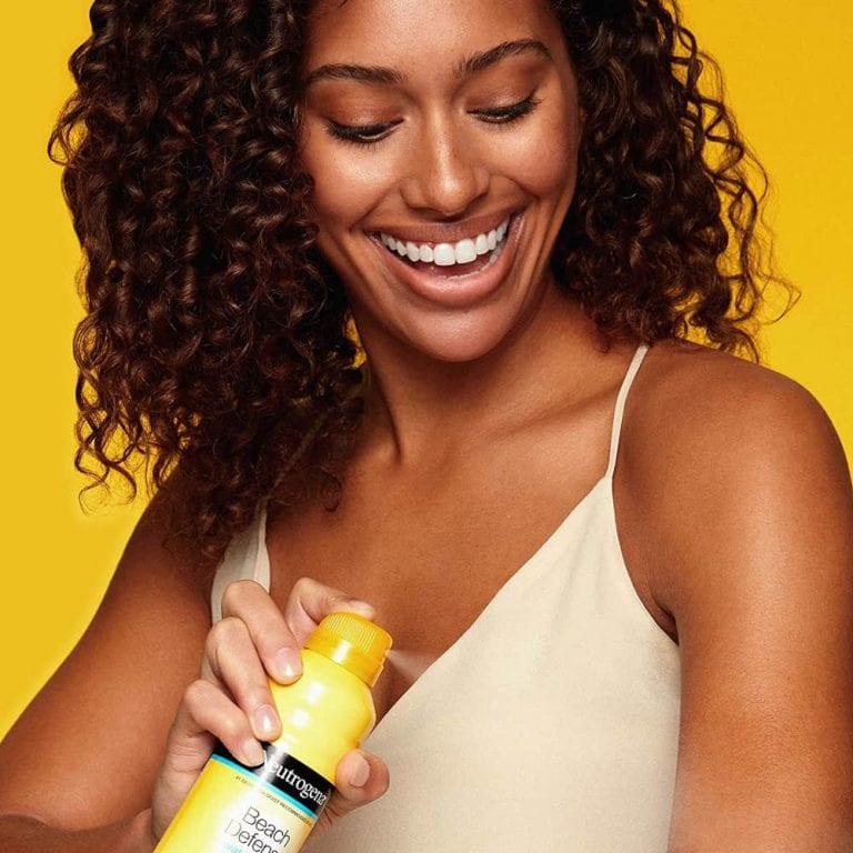 SET 2 CHAI XỊT CHỐNG NẮNG TOÀN THÂN PHỔ RỘNG NEUTROGENA BEACH DEFENSE SUNSCREEN SPRAY SPF 60+ ( HỘP 2 CHAI  x 240G )