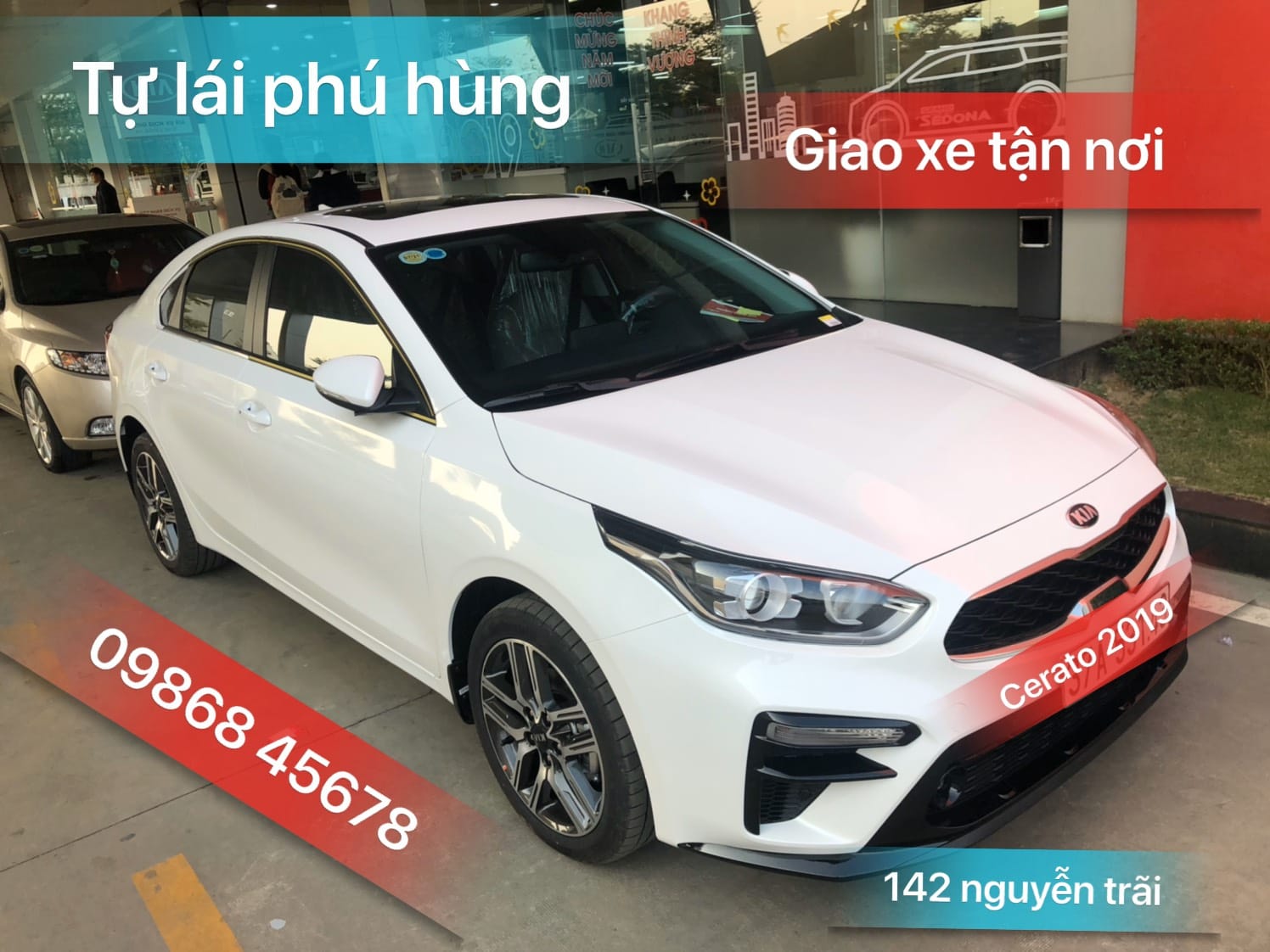 Kia Cerato - màu trắng