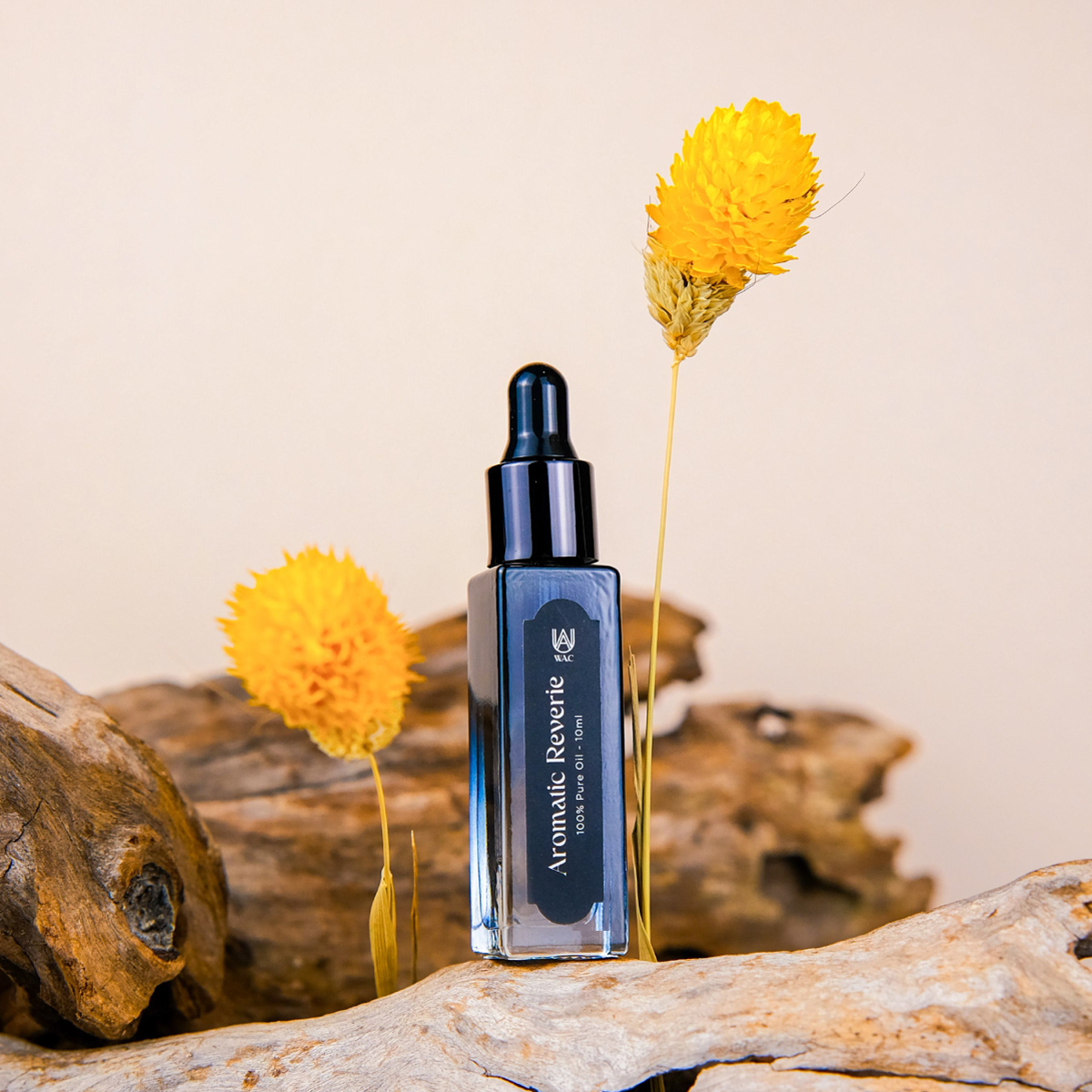 WAC - Tinh dầu thủy phân AROMATIC REVERIE (Hoa Lily)