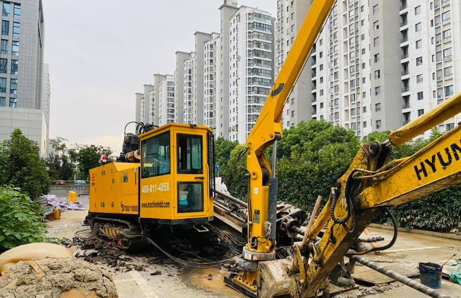 Khoan ngầm kéo ống ngang đường