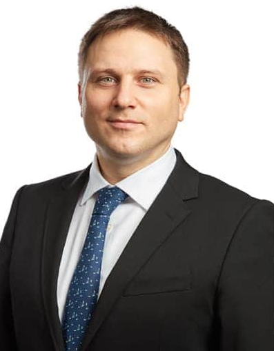 Dr Maximilian 