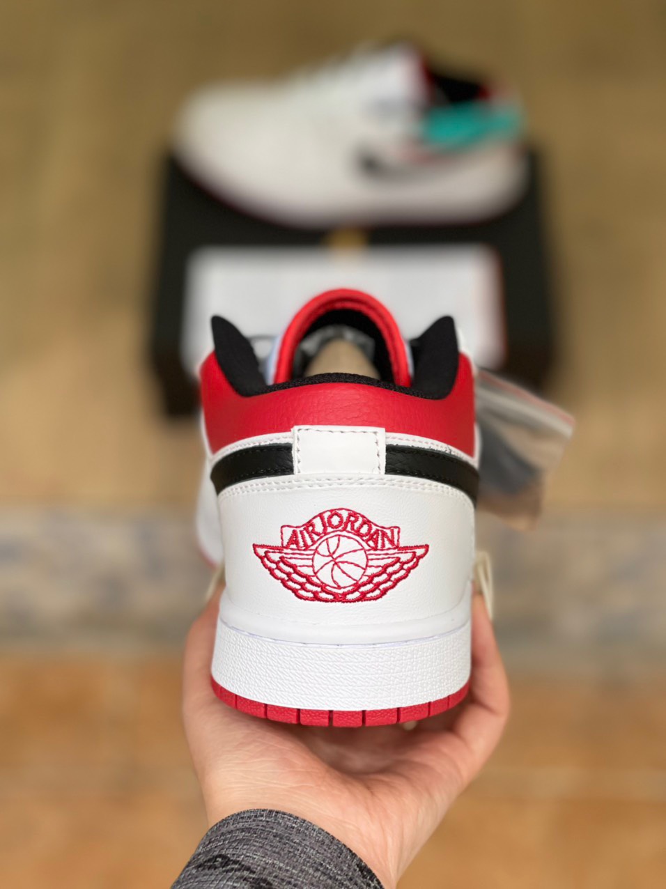 Già y NIKE JD1 Low White Univer Red Likeauth