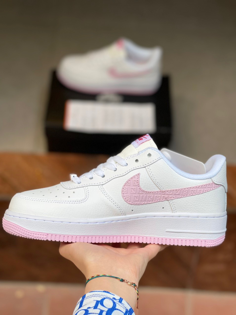 valentine af1