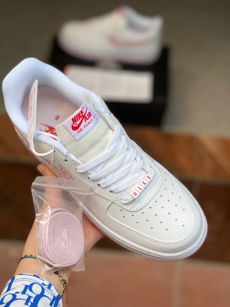 valentine af1