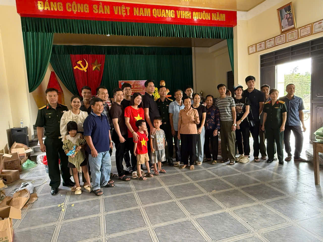 ẤM ÁP SAU BÃO MATMO