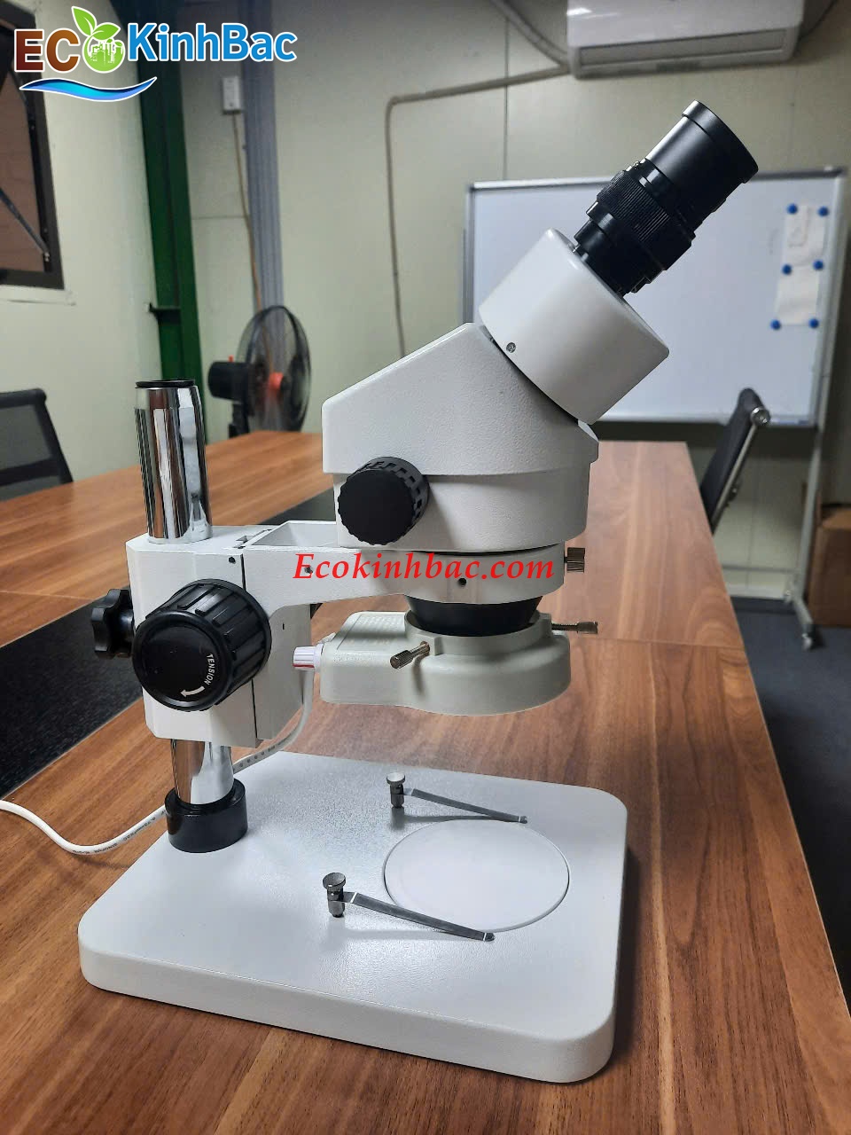 SZM7045-B1: Kính hiển vi soi nổi lý tưởng cho mọi ngành nghề