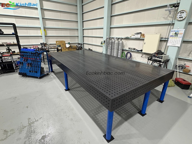 Tại sao nên sử dụng bàn hàn gang trong công nghiệp? - Khám phá 2025