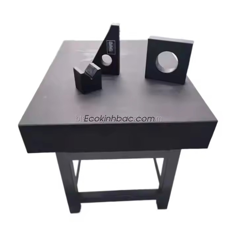 So sánh bàn máp gang và bàn máp granite – Nên chọn loại nào cho xưởng cơ khí?