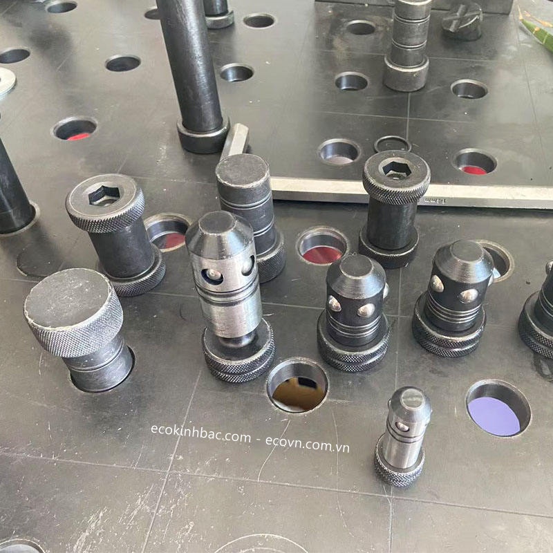 Pin Khóa Bàn Gá Hàn Là Gì? Công Dụng Locking Pin Trong Cơ Khí