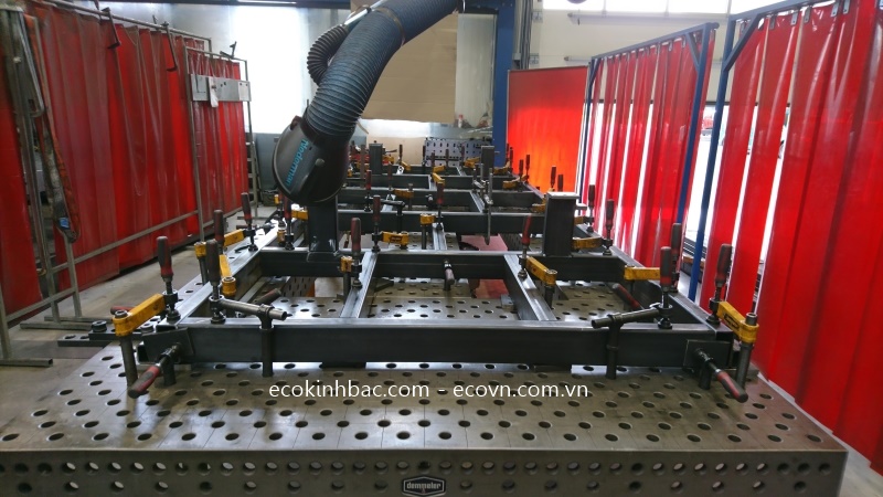 Ứng Dụng Bàn Gá Hàn Trong Gia Công Khung Bàn, Khung Ghế Kim Loại