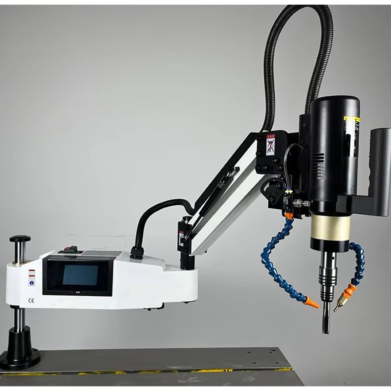 Máy taro cần điện – Giải pháp tối ưu cho xưởng gia công ren