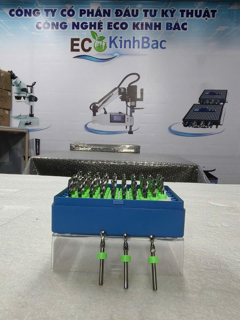 Phân biệt mũi khoan PCB và mũi phay bo mạch: dùng đúng dụng cụ cho đúng việc