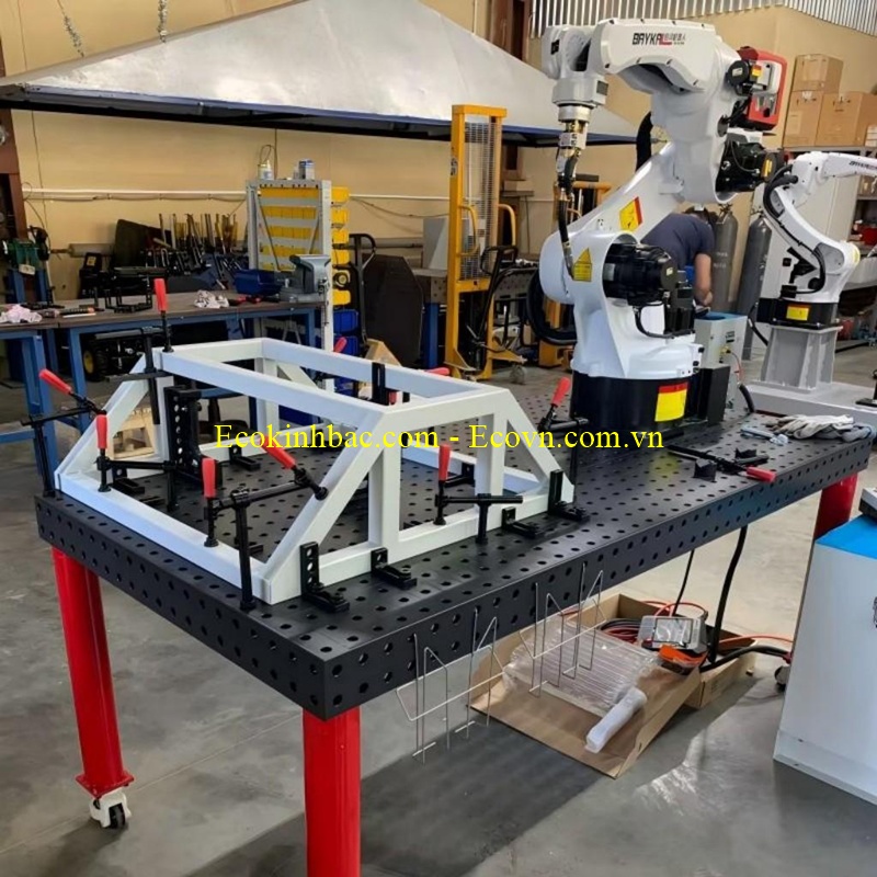 Bàn gá hàn có thể sử dụng cho Robot hàn tự động không?
