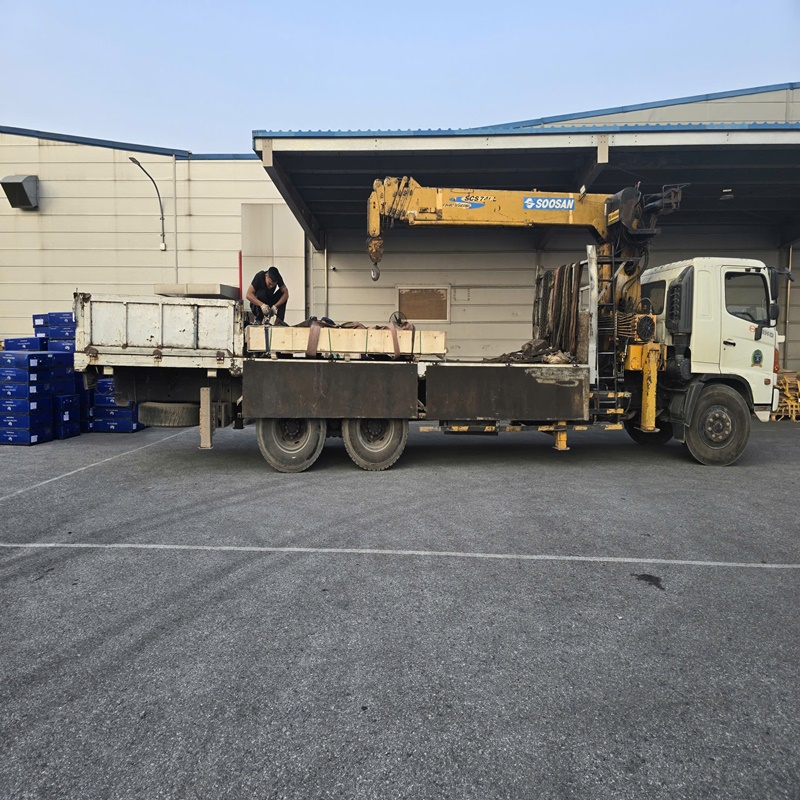 Bàn giao bàn map đá granite kích thước 3000x2500x250 cho Công ty CP Công nghiệp & Thương mại HTV Việt Nam