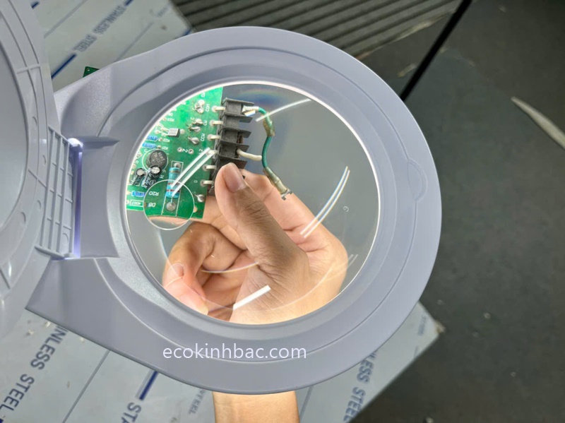 Kính lúp kẹp bàn PD310S 10/20X – Thấu kính trắng dùng trong công nghiệp