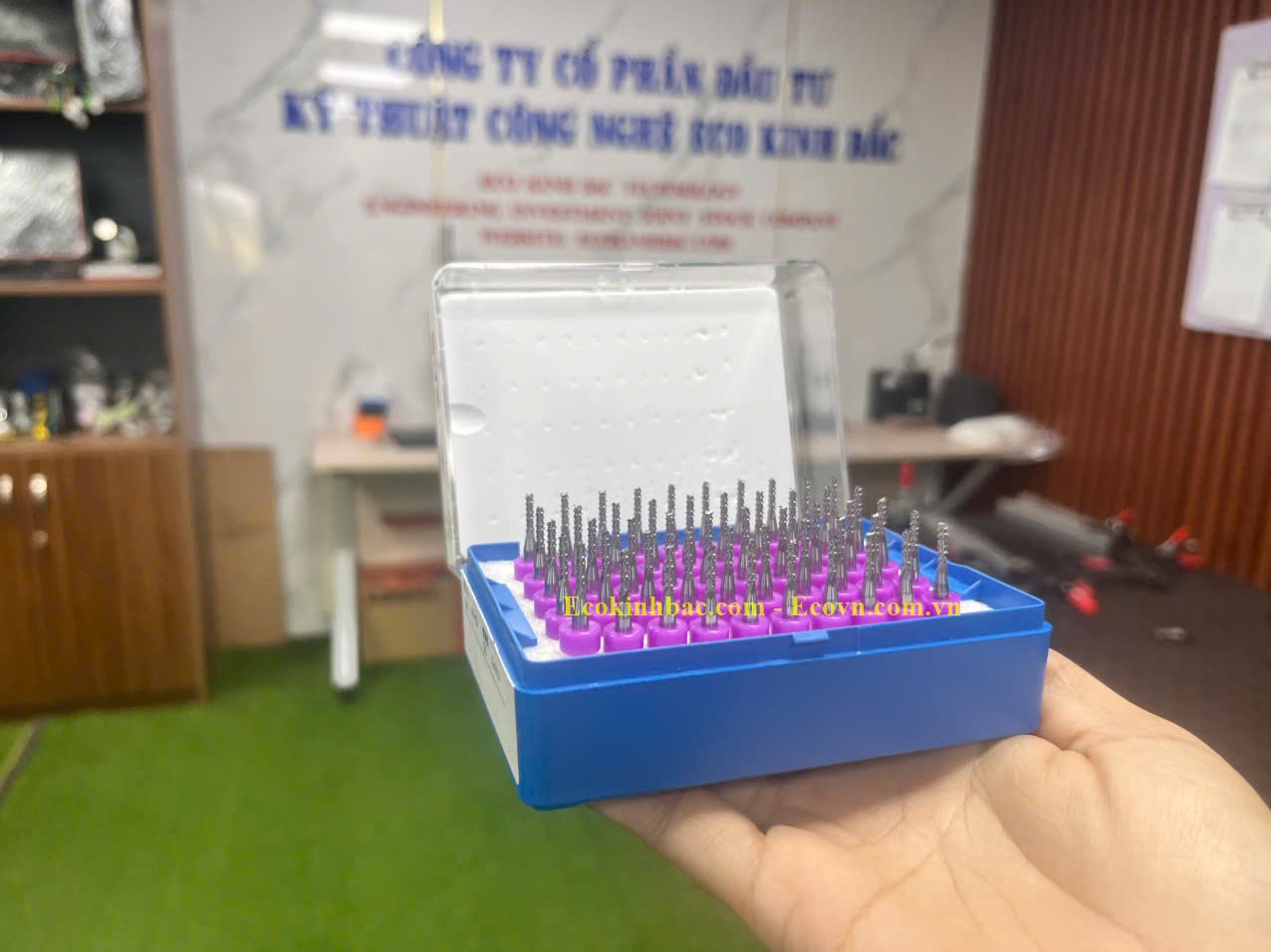 Mũi Router Bit PCB 1.5mm Xoay phải Vonfram Carbide – Dao Phay Bản Mạch Điện Tử Chất lượng cao