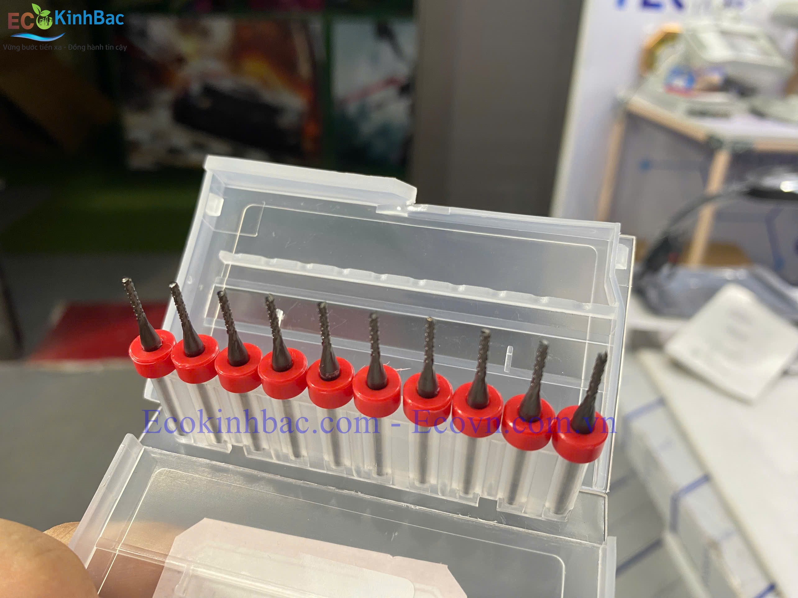 Mũi Router bit 1.0mm có phủ lớp kim cương độ cứng cao. Dao cắt bo bản mạch PCB, hàng chất lượng cao.