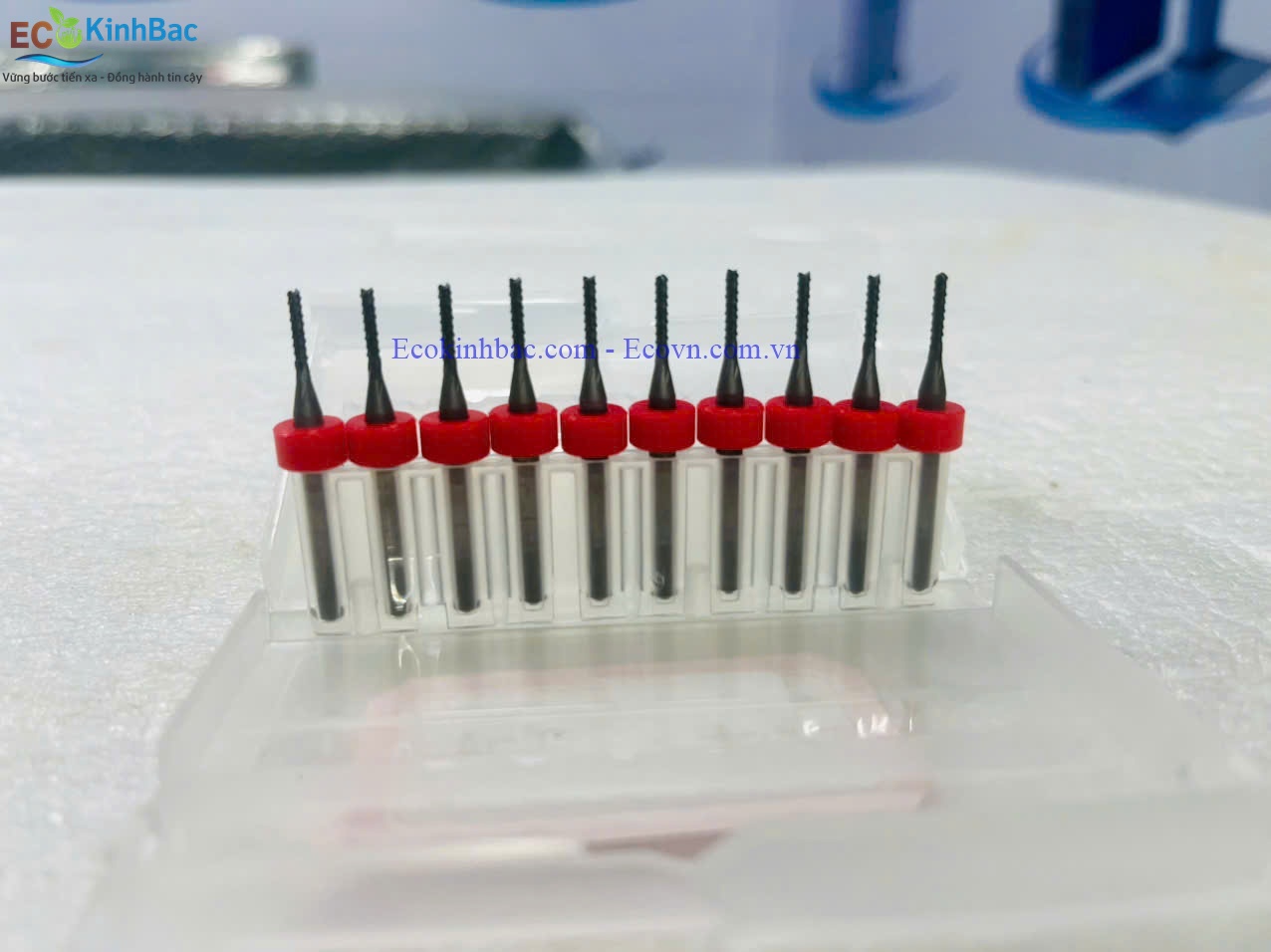 Mũi Router bit 1.6mm có phủ lớp kim cương độ cứng cao. Dao cắt bo bản mạch PCB, hàng chất lượng cao.