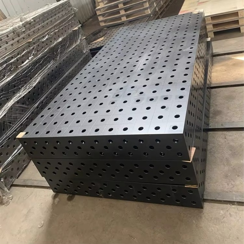 Bàn gá hàn bằng thép kích thước 3000x2000 lỗ D28