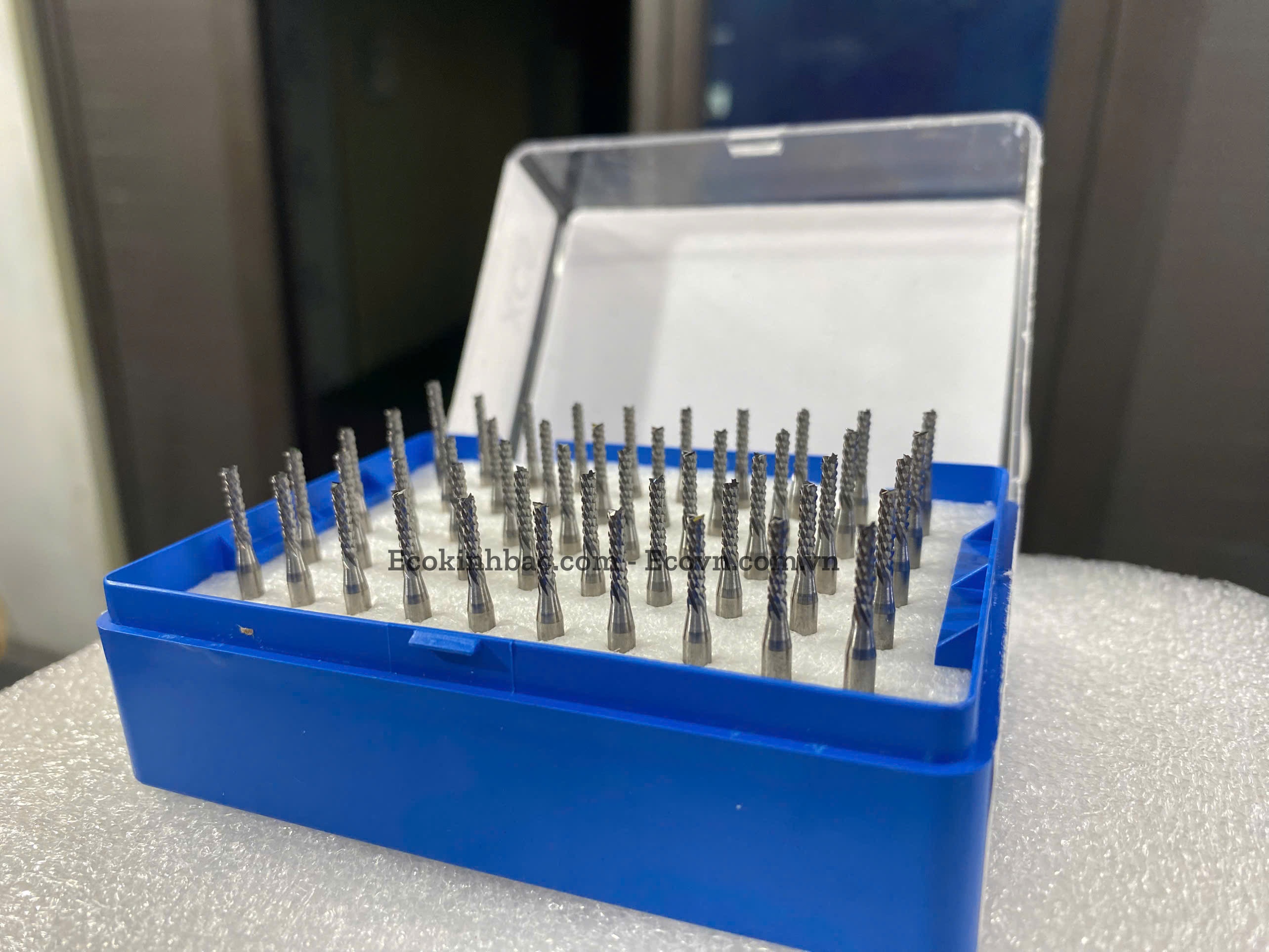 Mũi Router Bit Số Lượng Lớn 2.0mm – Dao Phay CNC Cho Nhà Máy PCB/PCBA