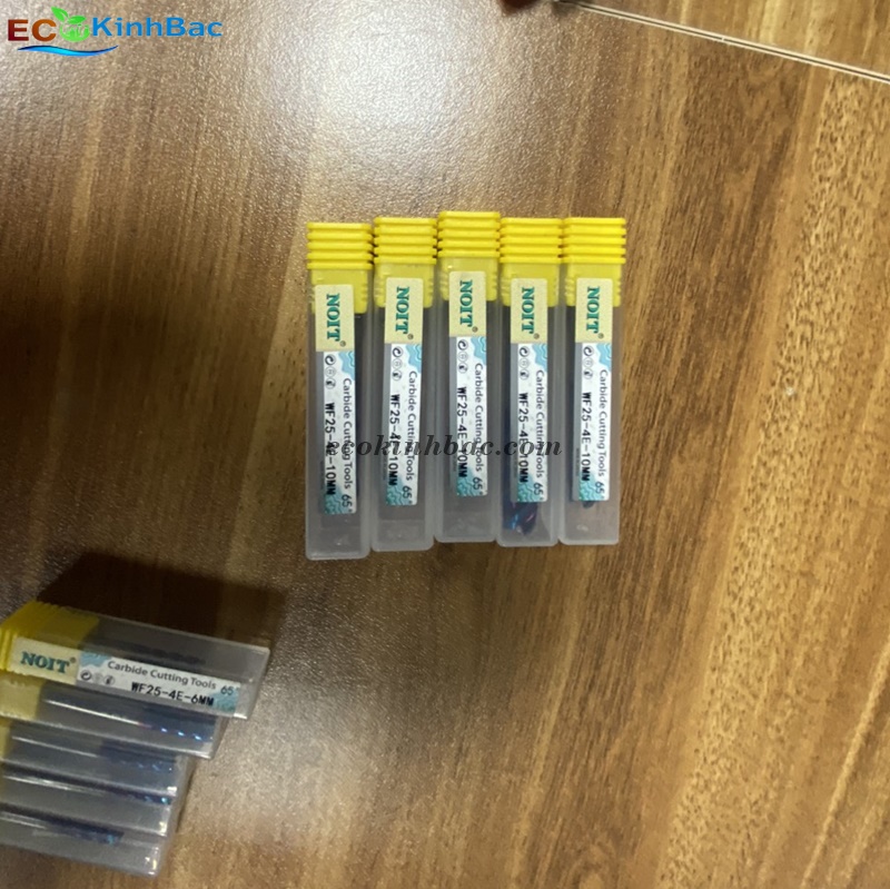 Dao phay ngón phi 10, dao phay 4F65HRC gia công sau nhiệt.