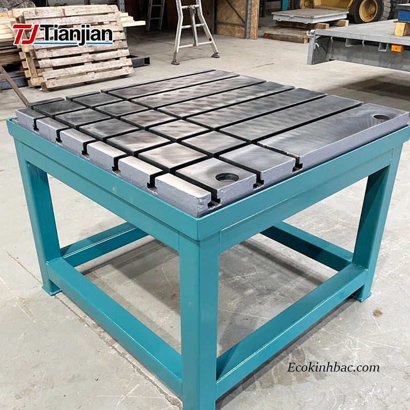 Bàn nền gang đúc T-Slot – Giải pháp nền tảng cho xưởng hàn & gia công cơ khí hiện đại