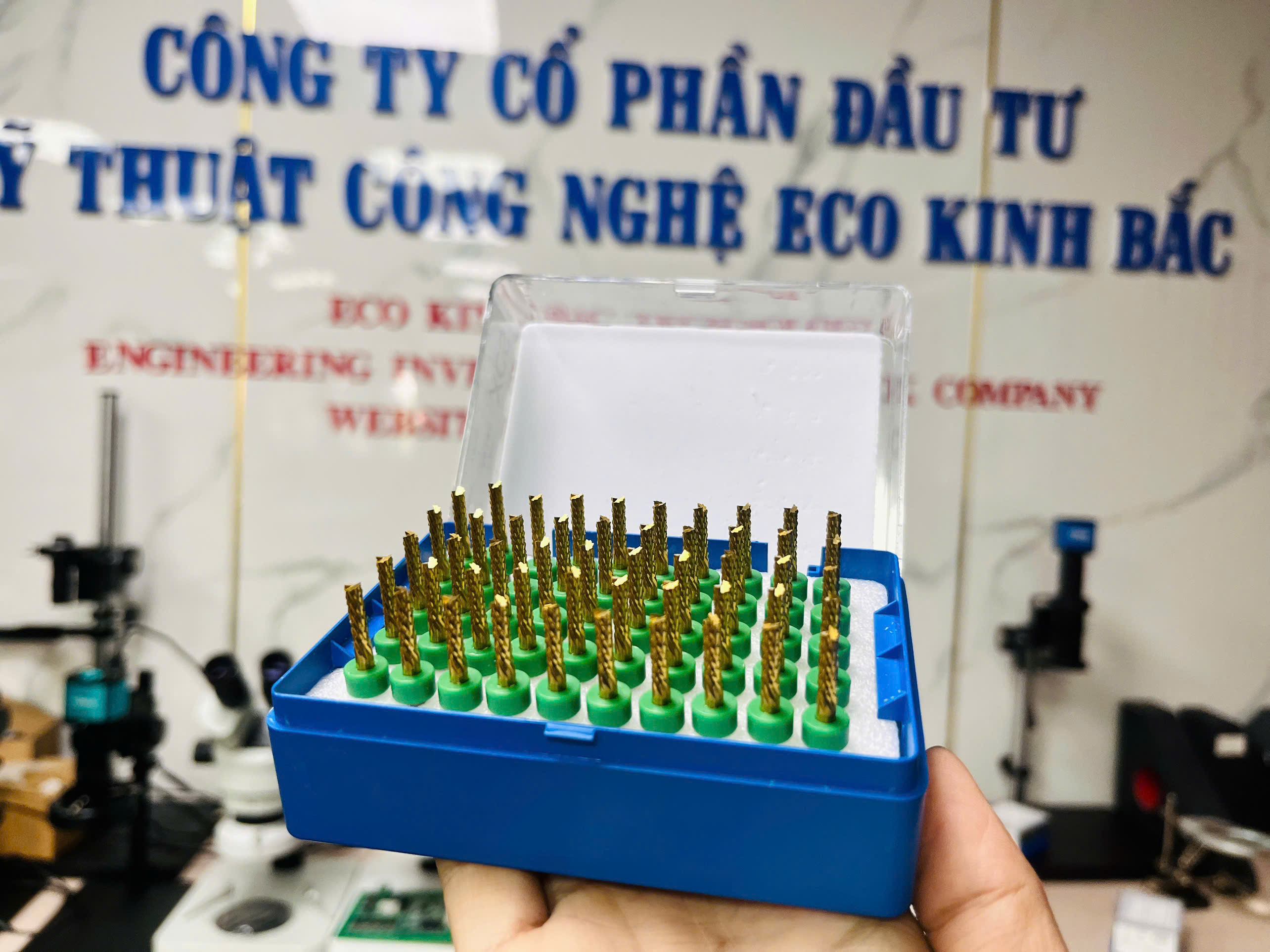 Mũi Router Bit PCB 3.0mm Vonfram Carbide có lớp phủ mạ – Dao Phay Bản Mạch Điện Tử Chính Hãng