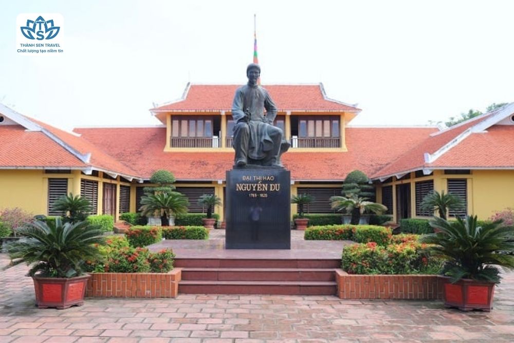 HÀ NỘI - ĐỀN HOÀNG MƯỜI - XUÂN THÀNH - CHÙA HƯƠNG TÍCH - NGÃ BA ĐỒNG LỘC - KLN NGUYỄN DU