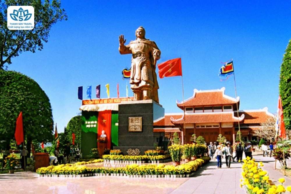 HÀ TĨNH - VINH - NHA TRANG - PHÚ YÊN - QUY NHƠN - TÂY SƠN - KỲ CO - NHA TRANG - VINH - HÀ TĨNH