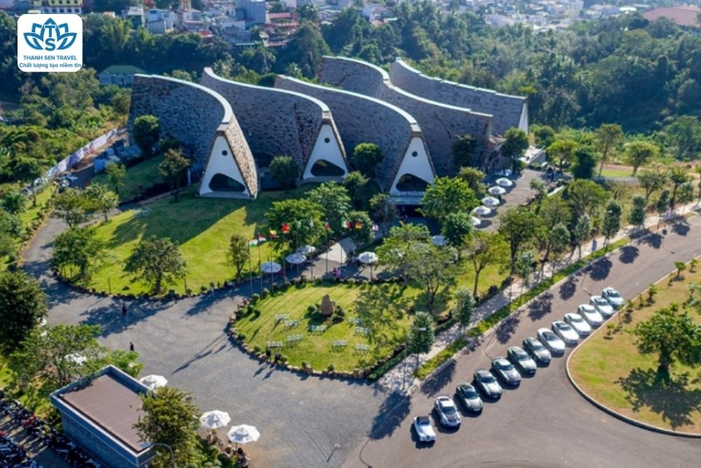 DU LỊCH BUÔN MA THUỘT 3 ngày 2 đêm