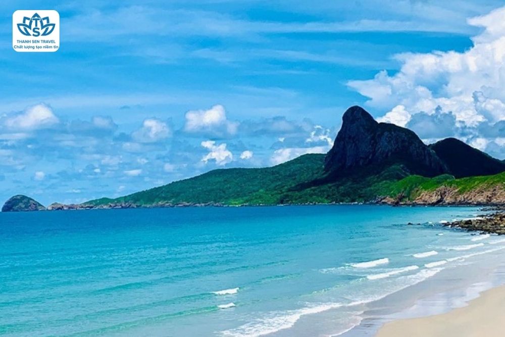 KHÁM PHÁ CÔN ĐẢO