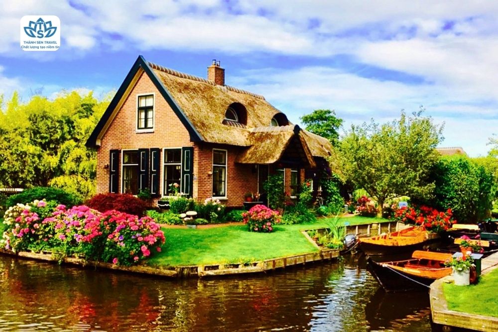 MỘT HÀNH TRÌNH 5 QUỐC GIA NĂM 2025 ĐỨC – HÀ LAN - LUXEMBOURG – BỈ – PHÁP