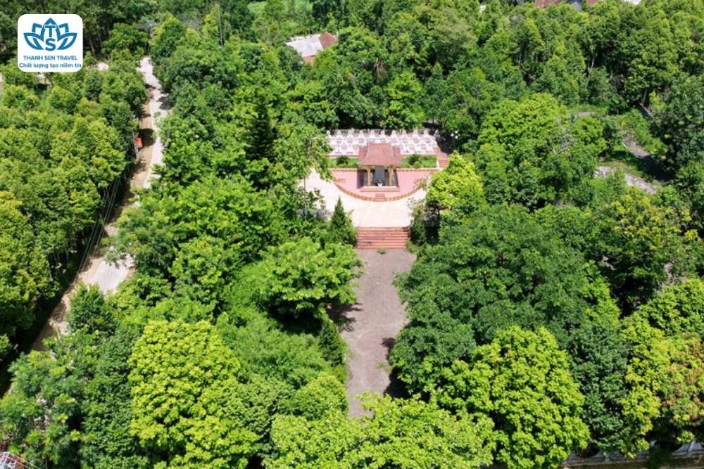 THAM QUAN KHU CHỨNG TÍCH CHIẾN TRANH CẤP 2 HƯƠNG PHÚC, ĐỒI CHÈ, KHU TRẢI NGHIỆM HƯƠNG BÌNH