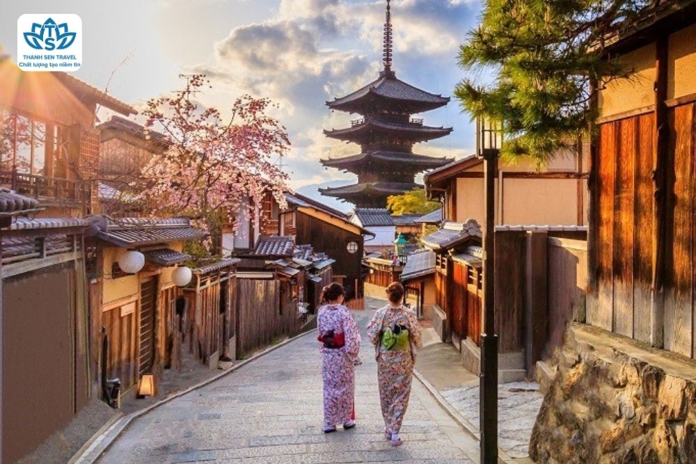 TOUR DU LỊCH NHẬT BẢN MÙA HÈ TRỌN GÓI 5 NGÀY 4 ĐÊM