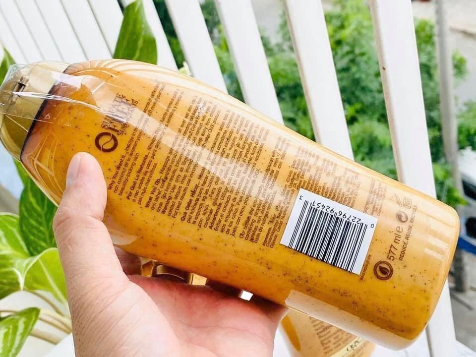 SỮA TẮM TẨY DA CHẾT LÀM MỀM MỊN DA OGX COCONUT COFFEE