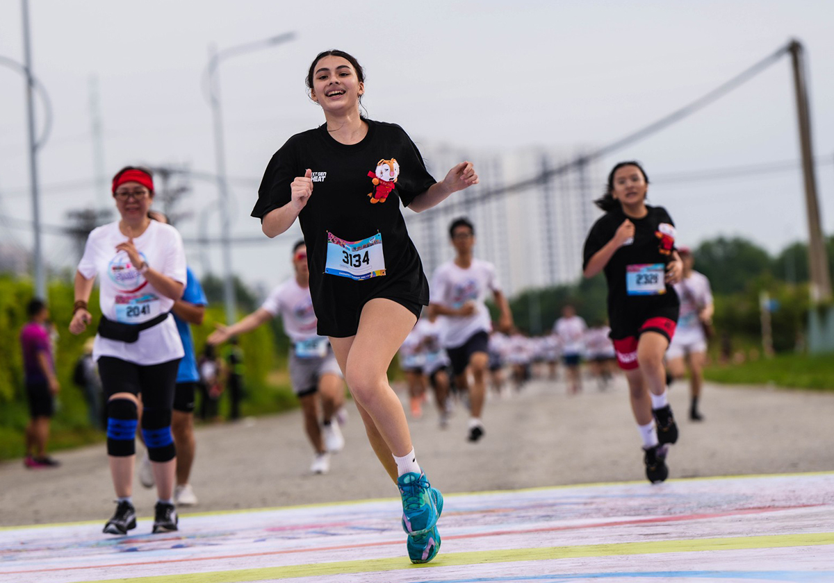 Giải chạy Color Run For Smiles cùng Saigon Heat x Timo x Soul of a Nation x Operation Smile Vietnam