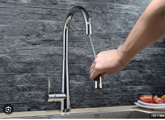 Vòi rửa bát nóng lạnh dây rút Roslerer RL-168