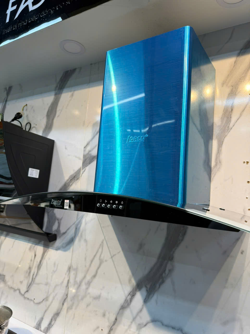 MÁY HÚT MÙI LORCA TA 2001PH-70CM