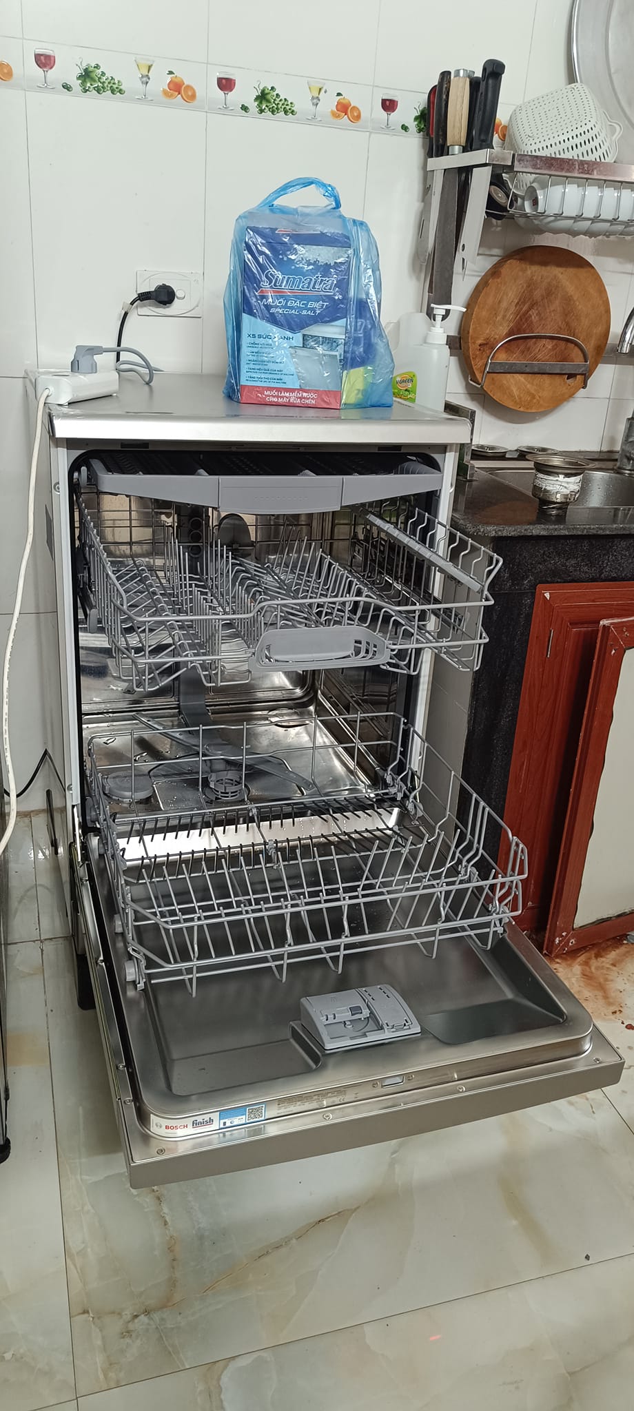 Máy rửa bát 14 bộ Bosch SMS4HMI07E Serie 4