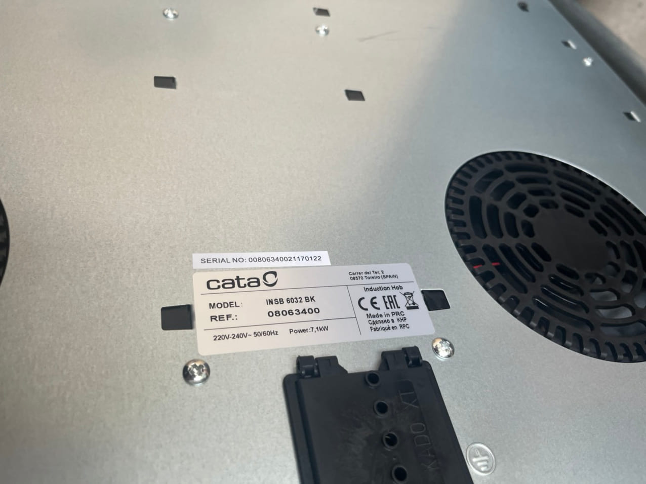 Bếp từ 3 vùng nấu Cata INSB-6032 BK Tây Ban Nha