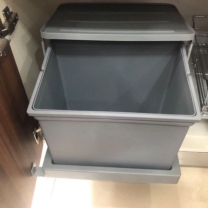 Thùng rác Eurogold gắn gầm chậu rửa bát