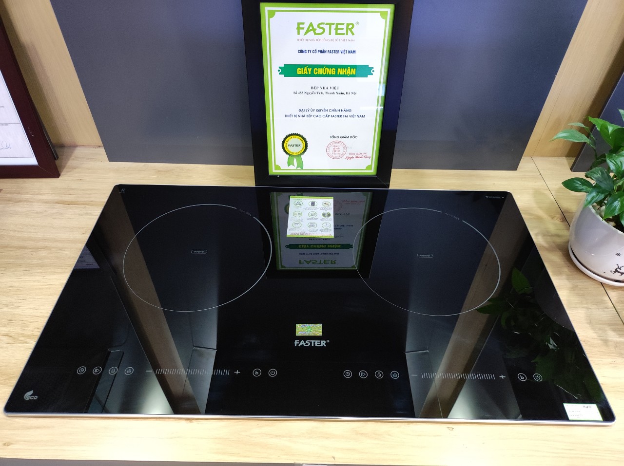 Bếp từ đôi Faster 389I Inverter tiết kiệm điện