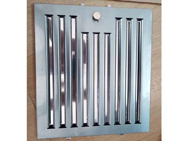 Máy hút mùi kính cong Bauer BC 70SBL