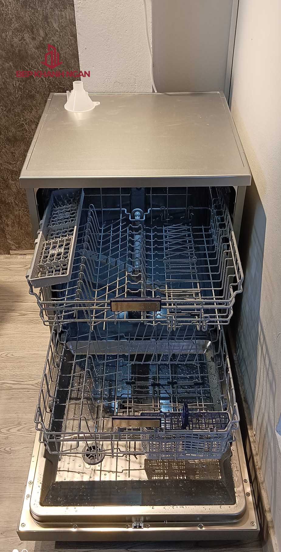 Máy rửa bát 13 bộ TEXGIO TG21H775S